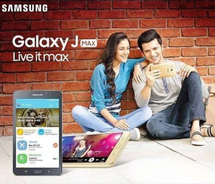 Kanikka Kapur in an Advertisement