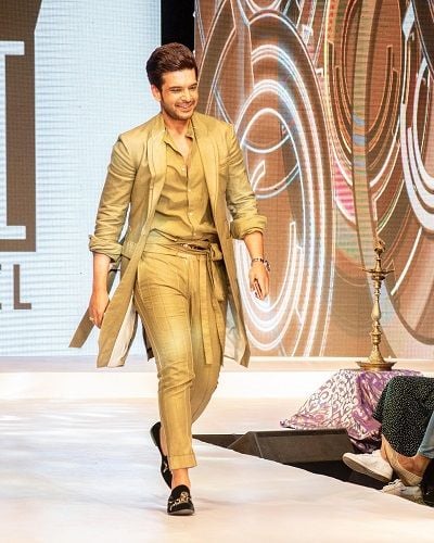 Karan Kundrra in a fashion show
