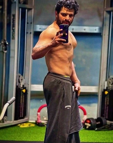 Karan Patel at a gym
