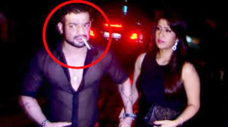 Karan Patel smoking