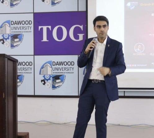 Karim Teli while speaking at the Dawood University of Engineering and Technology