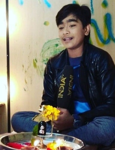 Kartikey Malviya doing Shiv pooja