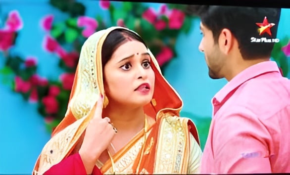 Kaushiki Rathore in a still from the TV serial Krishna Chali London (2019)
