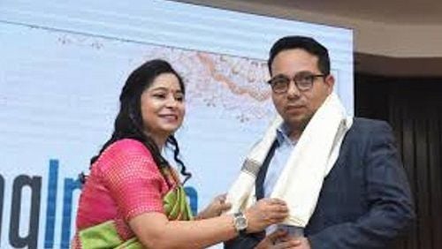 Khushhal Kaushik being felicitated