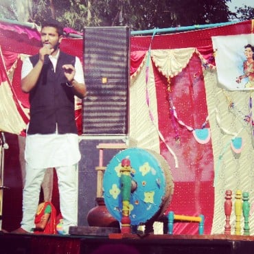 Khushi Pandher while performing at a music show