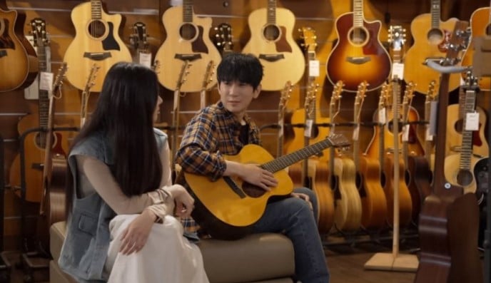 Kim Sae-ron in a still from the film Guitar Man