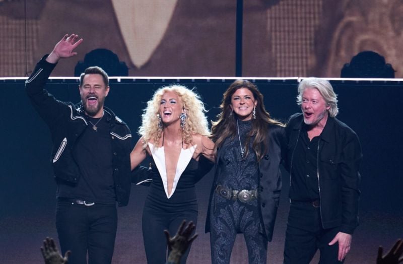 Kimberly Schlapman (second from left) in a still during one of her band
