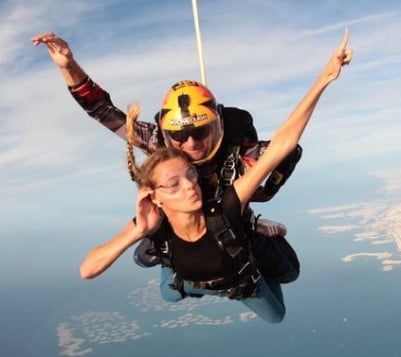 Krystyna Pyszková while enjoying skydiving