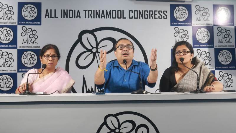 Kunal Ghosh, along with other All India Trinamool Congress members, during a press conference