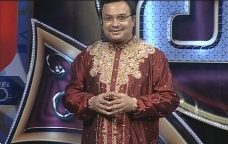 Kunal Ghosh while hosting the show 
