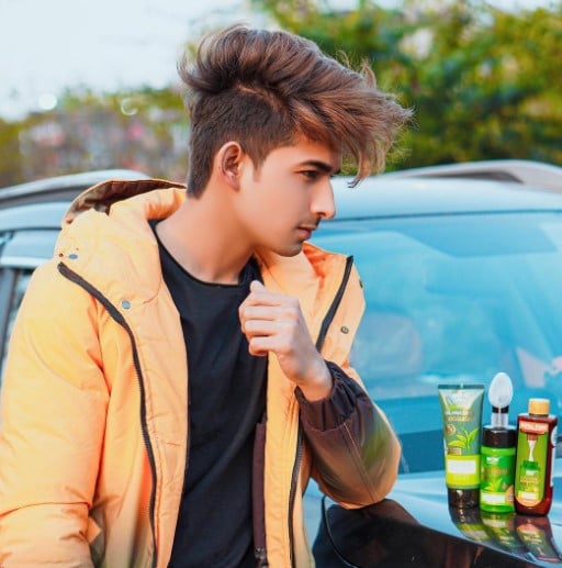 Kunal Tomar while endorsing a commercial product on social media