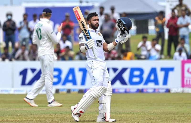 Kusal Mendis celebrating a test century