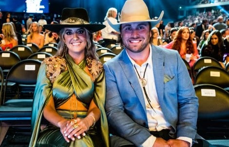 Lainey Wilson with her boyfriend Devlin Duck Hodges