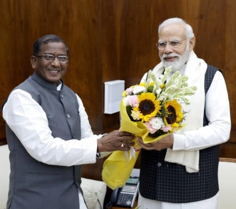 Lakshman Acharya with Narendra Modi