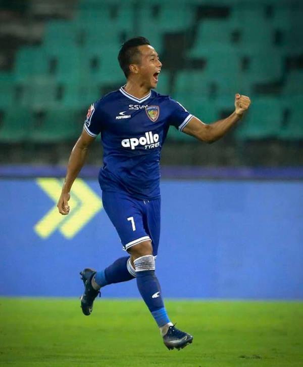Lallianzuala Chhangte celebrating his debut goal for Chennaiyin FC