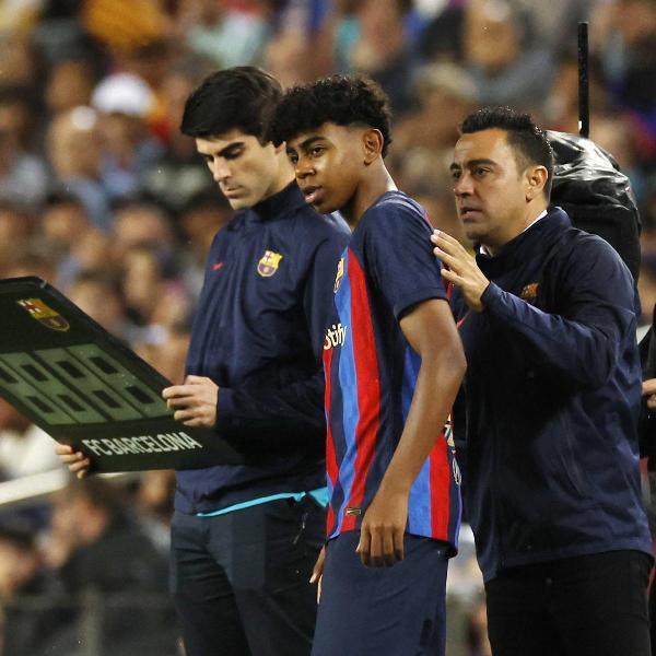 Lamine Yamal coming as a substitute for FC Barcelona on his debut for the club