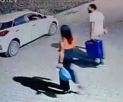 Last photo of Sheetal Chaudhary with Sunil when he came to pick her