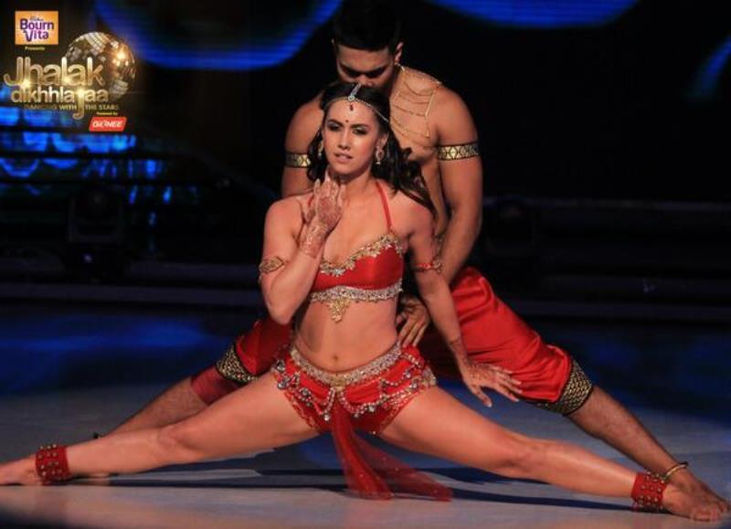 Lauren Gottlieb during her performance at the TV show 