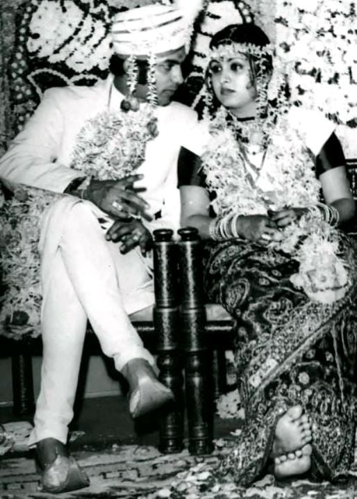 Leena Chandavarkar With Her First Husband Siddharth Bandodkar