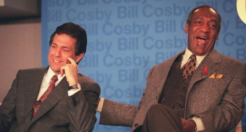 Leslie Moonves (left) at a promotional event with American comedian Bill Cosby