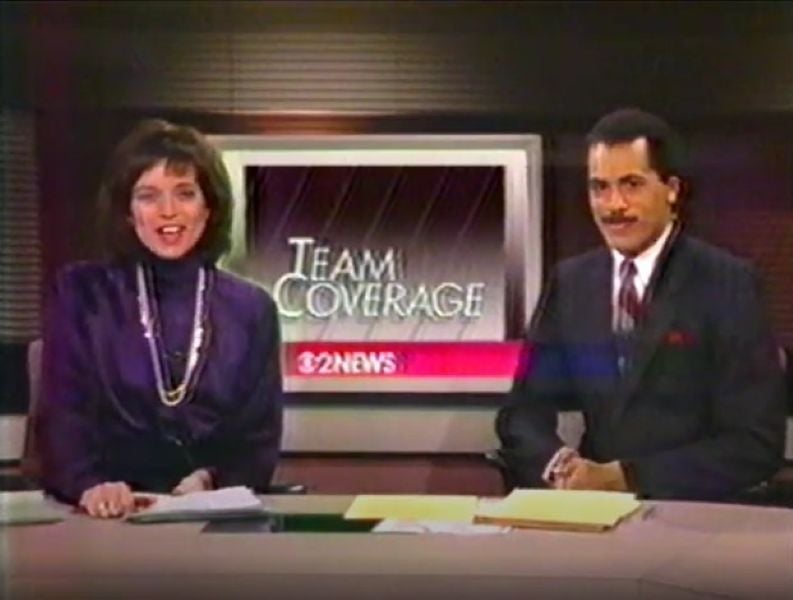 Lester Holt working as an anchor at WCBS-TV