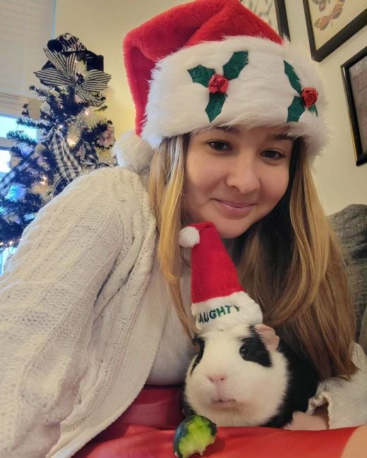 Lorena Lim with her guinea pig