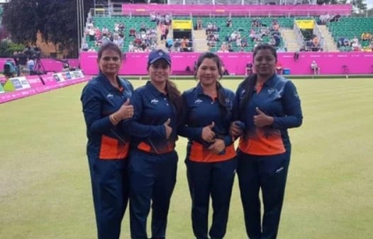 Lovely Choubey with her teammates at CWG 2022
