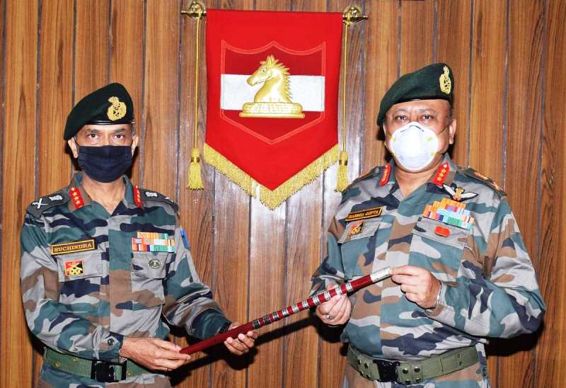 Lt Gen Harsha Gupta handing over the command baton to Suchindra Kumar (left)