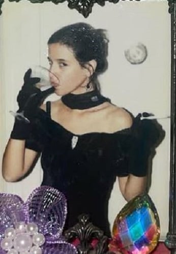 Luna Sofía Miranda consuming wine