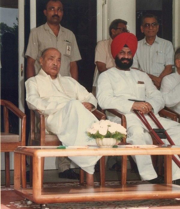 MS Bitta (right) with former Indian PM, P. V. Narasimha Rao