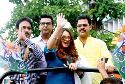 Mahima Chaudhary in a political rally