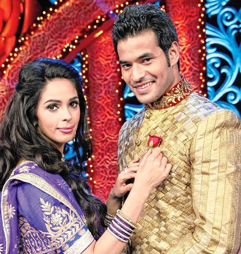 Mallika Sherawat with Vijay Singh in The Bachelorette India