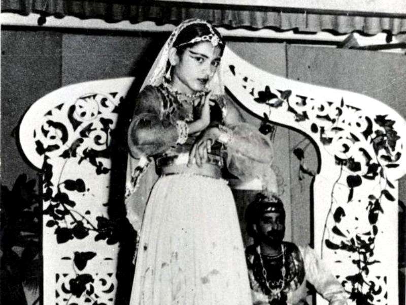 Maneka Gandhi In School