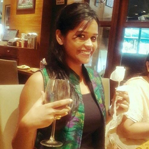 Manjiri Pupala drinks alcohol