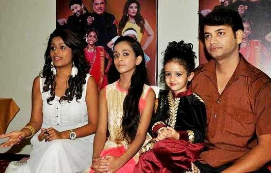 Manjiri Pupala with other participants of 