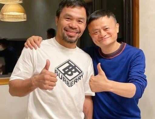 Manny Pacquiao with Jack Ma (right)