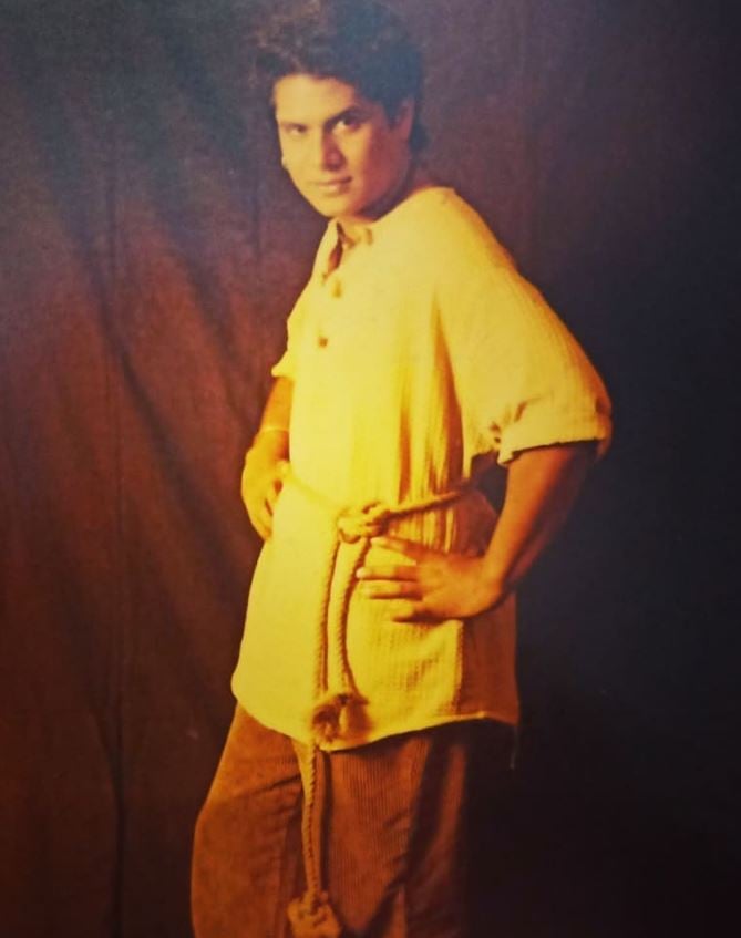 Manoj Bharathiraja first look for his debut film Taj Mahal