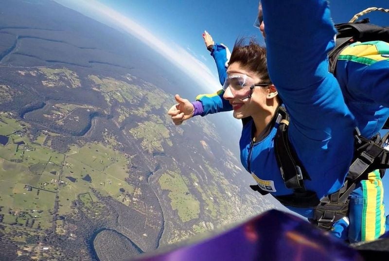Mawra Hocane while skydiving from 18000 ft.