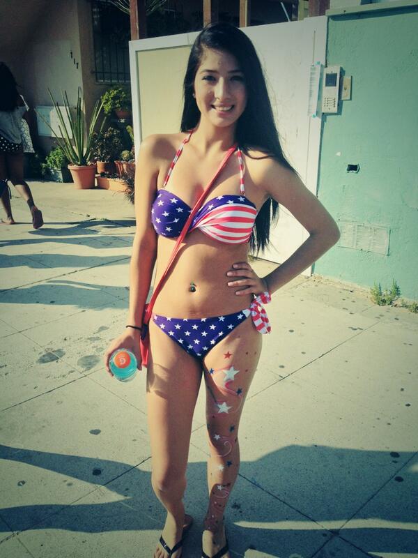 Megan Salinas with a body painted leg