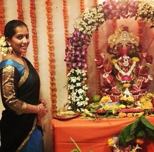 Meghna Naidu in a temple