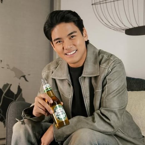 Michael Sager while enjoying beer