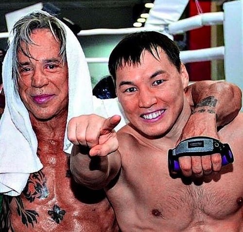 Mickey Rourke in a boxing match