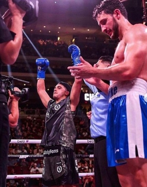 Mike Varshavski after the match with Avila