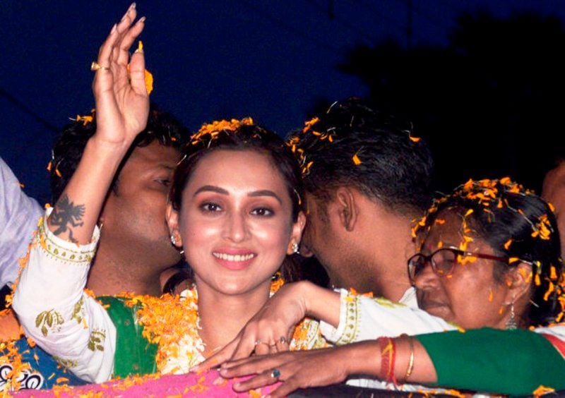 Mimi Chakraborty After Winning The Lok Sabha Elections