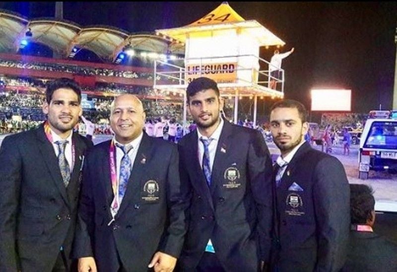 Mohammad Hussamuddin (left) at the 2018 Commonwealth Games