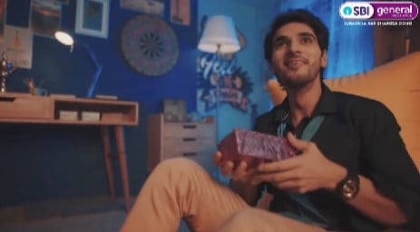 Mohit Duseja in a still from the advertisement of SBI General Insurance