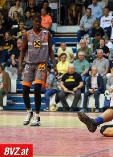 Momar Sakanoko during his match