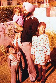 Moninder Singh Pandher (In his father