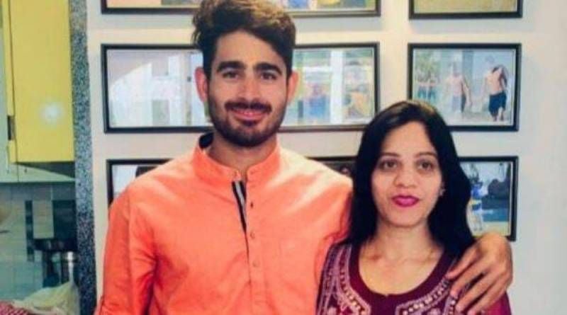 Mukesh Choudhary with his neighbour