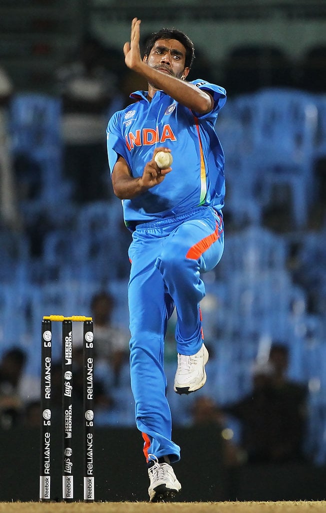 Munaf Patel bowling